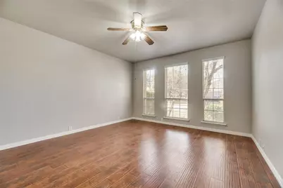 216 Touchdown Drive, Irving, TX 75063 - Photo 11