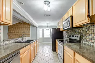 6540 Windrock Dr, Watauga, TX 76148 - Photo 7