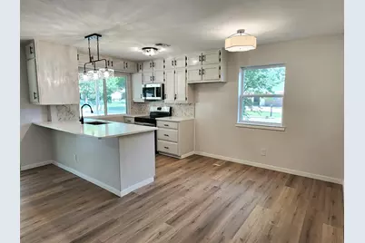 908 Dover Circle, Gainesville, TX 76240 - Photo 5