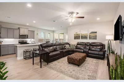 229 Dunmore Drive, Fort Worth, TX 76052 - Photo 3