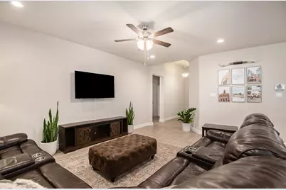 229 Dunmore Drive, Fort Worth, TX 76052 - Photo 5
