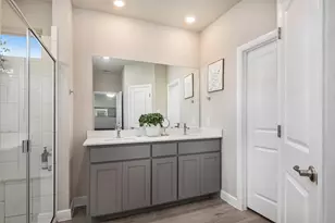 229 Dunmore Dr, Fort Worth, TX 76052 - Photo 9