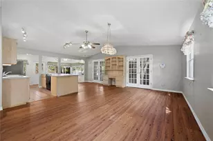 158 Baywood Blvd, Mabank, TX 75156 - Photo 9