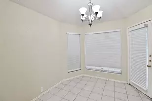 210 Ridgecrest Dr, Cedar Hill, TX 75104 - Photo 5
