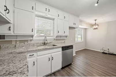 217 Glenn Drive, Hurst, TX 76053 - Photo 13
