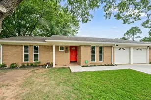 217 Glenn Dr, Hurst, TX 76053 - Photo 35