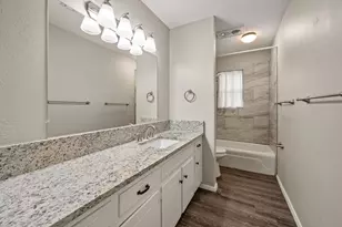 217 Glenn Dr, Hurst, TX 76053 - Photo 23