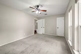 217 Glenn Dr, Hurst, TX 76053 - Photo 19