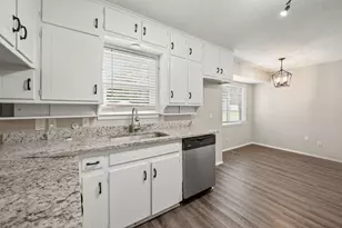 217 Glenn Dr, Hurst, TX 76053 - Photo 15