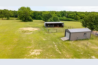 294 County Road 3386, Paradise, TX 76073 - Photo 33