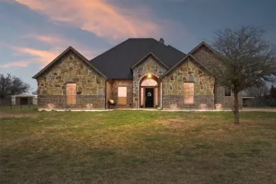 294 County Road 3386, Paradise, TX 76073 - Photo 3