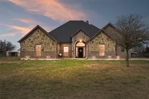 294 Co Rd 3386, Paradise, TX 76073 - Photo 3