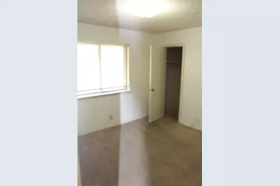 2207 Canterbury Court, Denton, TX 76205 - Photo 3