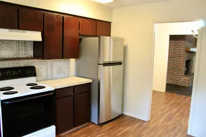 2207 Canterbury Court, Denton, TX 76205 - Photo 3