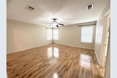 809 Essex Drive, McKinney, TX 75071 - Photo 11