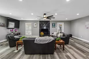 305 E Laura Ave, Quinlan, TX 75474 - Photo 11