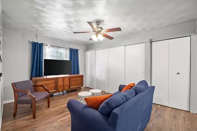 3411 Kenwood Way, Garland, TX 75041 - Photo 11
