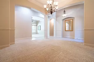 6417 Colonial Dr, Granbury, TX 76049 - Photo 5