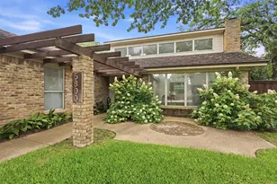 5800 Thoreau Ln, Arlington, TX 76016 - Photo 5