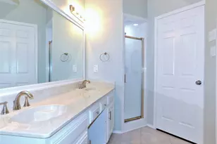 1539 Pickwick Ln, Denton, TX 76209 - Photo 17