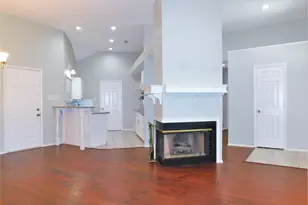1539 Pickwick Ln, Denton, TX 76209 - Photo 7