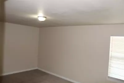 502 Bellevue Lane, Arlington, TX 76012 - Photo 5