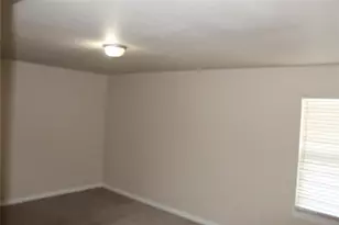 502 Bellevue Ln, Arlington, TX 76012 - Photo 5