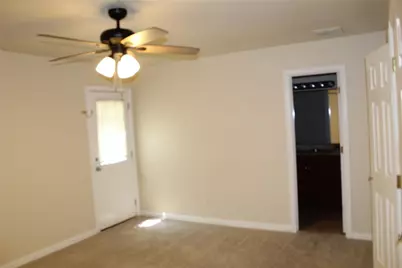 502 Bellevue Lane, Arlington, TX 76012 - Photo 9