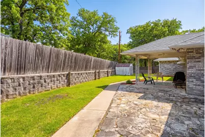 217 Spruce Circle, Azle, TX 76020 - Photo 37