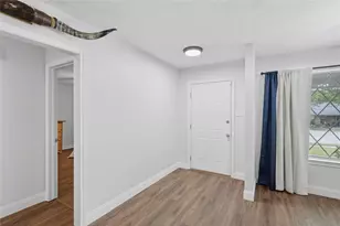 217 Spruce Cir, Azle, TX 76020 - Photo 5