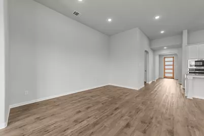 1041 Clayton Mews, Aubrey, TX 76227 - Photo 17
