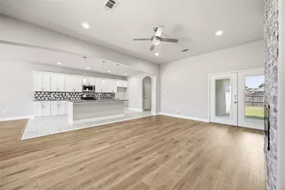 8409 Willowbrook Drive, Rowlett, TX 75088 - Photo 5