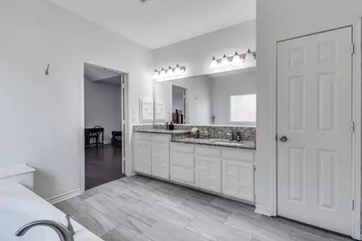 8321 Bristol Court, Rowlett, TX 75089 - Photo 17