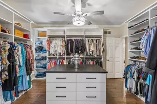 9631 Hilldale Dr, Dallas, TX 75231 - Photo 21
