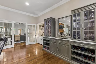 9631 Hilldale Drive, Dallas, TX 75231 - Photo 9