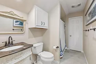 9631 Hilldale Dr, Dallas, TX 75231 - Photo 35