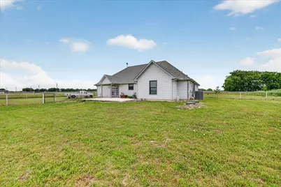 7145 Donald Road, Krum, TX 76249 - Photo 31