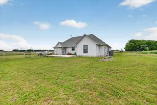 7145 Donald Rd, Krum, TX 76249 - Photo 31