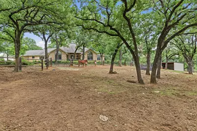 5400 Mitchell Saxon Road, Fort Worth, TX 76140 - Photo 3