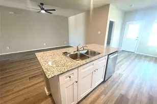 5552 Rollins Dr, Krum, TX 76249 - Photo 13