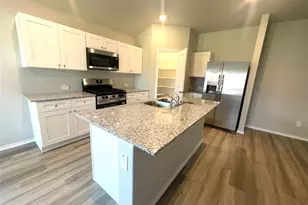 5552 Rollins Dr, Krum, TX 76249 - Photo 5