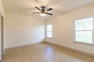 918 Minda St, Abilene, TX 79602 - Photo 9