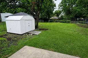 106 N 4th St, Crandall, TX 75114 - Photo 19
