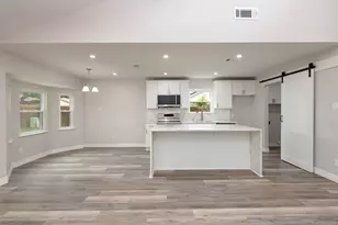 314 Sixpence Ln, Euless, TX 76039 - Photo 7