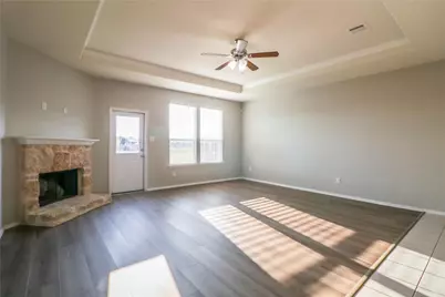 7425 Bronsind Trail, Fort Worth, TX 76131 - Photo 3