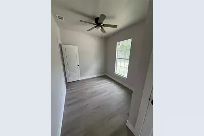316 Henry Street, Waxahachie, TX 75165 - Photo 13