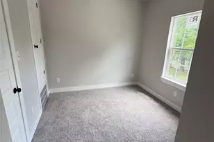 316 Henry St, Waxahachie, TX 75165 - Photo 9