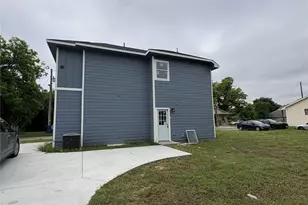 316 Henry St, Waxahachie, TX 75165 - Photo 11