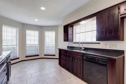 3916 San Mateo Drive, Plano, TX 75023 - Photo 11