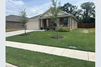 333 Lubbock Drive, Azle, TX 76020 - Photo 1